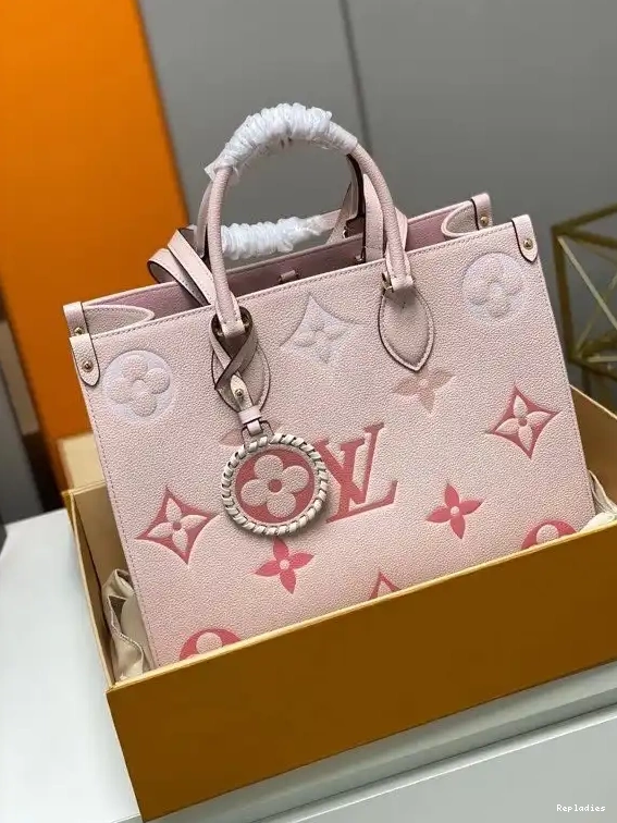 Cheap LOUIS VUITTON ONTHEGO MM 0702